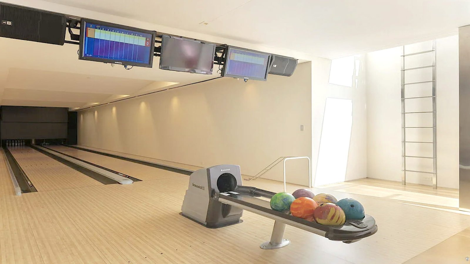 MUST PRESTIGE Luxury Real Estate Homes for Sale in Los Angeles Bel Air Beverly Hills California 90210 United States immobilier de luxe inmobiliaria de lujo imóveis de luxo ロサンゼルス・ビバリーヒルズ・カリフォルニア州・アメリカ合衆国の高級不動産 कैलिफ़ोर्निया लॉस एंजिल्स बेवर्ली हिल्स लक्जरी अचल संपत्ति 美国加利福尼亚州洛杉矶比佛利山庄的豪华房地产 Элитная недвижимость Лос-Анджелес Беверли-Хиллз Калифорния США Luxusimmobilien zum Verkauf in Los Angeles, Beverly Hills, Bel Air, Kalifornien, Vereinigte Staaten Immobili di lusso in vendita a Los Angeles, Beverly Hills, Bel Air, California, Stati Uniti منازل فاخرة للبيع في لوس أنجلوس بيفرلي هيلز بيل إير كاليفورنيا الولايات المتحدة الأمريكية Luksusowe nieruchomości na sprzedaż w Los Angeles, Beverly Hills, Bel Air, Kalifornia, Stany Zjednoczone 로스앤젤레스 베버리 힐스 벨 에어 캘리포니아 미국에 위치한 럭셔리 부동산 주택 매물