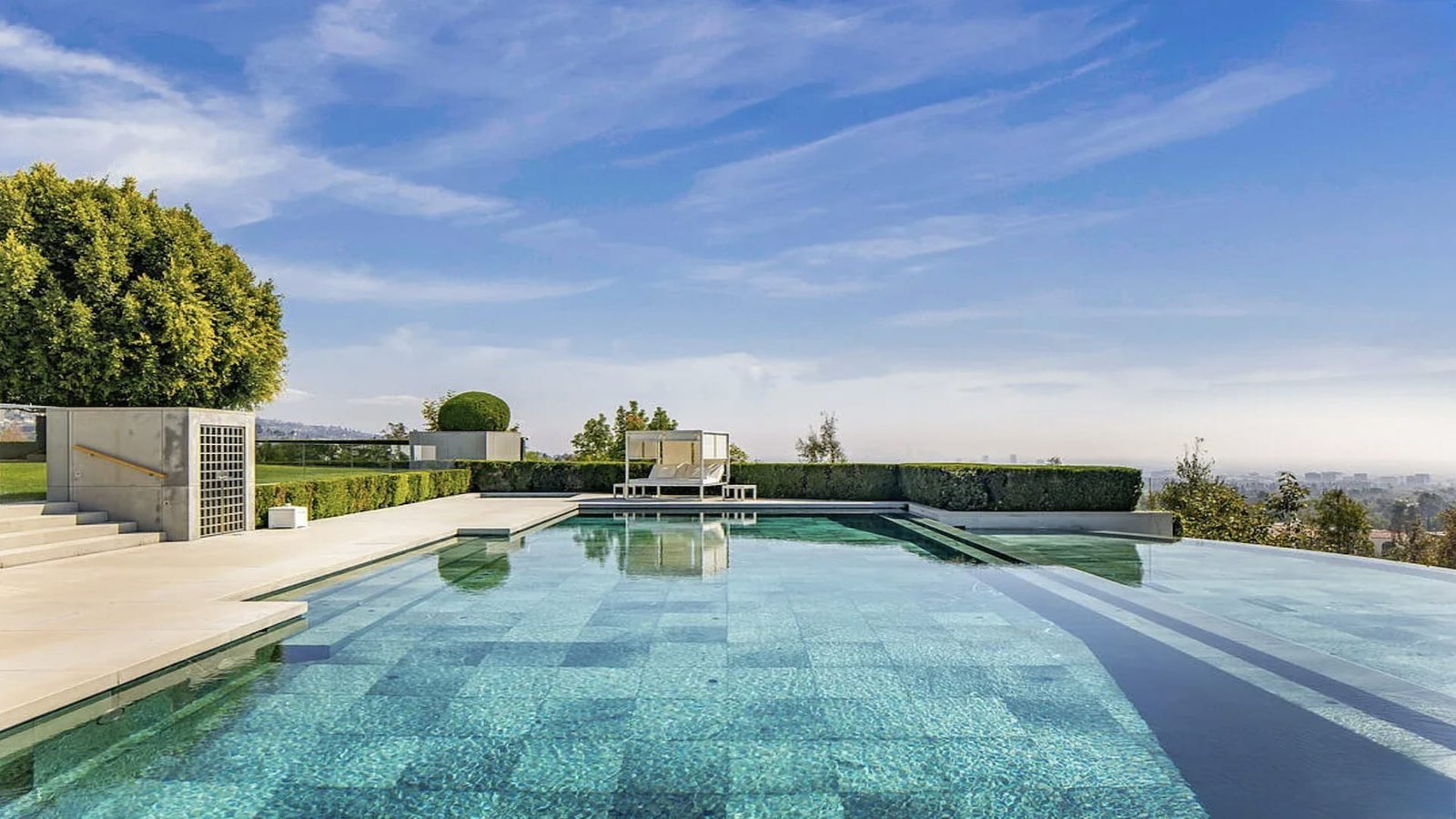 MUST PRESTIGE Luxury Real Estate Homes for Sale in Los Angeles Bel Air Beverly Hills California 90210 United States immobilier de luxe inmobiliaria de lujo imóveis de luxo ロサンゼルス・ビバリーヒルズ・カリフォルニア州・アメリカ合衆国の高級不動産 कैलिफ़ोर्निया लॉस एंजिल्स बेवर्ली हिल्स लक्जरी अचल संपत्ति 美国加利福尼亚州洛杉矶比佛利山庄的豪华房地产 Элитная недвижимость Лос-Анджелес Беверли-Хиллз Калифорния США Luxusimmobilien zum Verkauf in Los Angeles, Beverly Hills, Bel Air, Kalifornien, Vereinigte Staaten Immobili di lusso in vendita a Los Angeles, Beverly Hills, Bel Air, California, Stati Uniti منازل فاخرة للبيع في لوس أنجلوس بيفرلي هيلز بيل إير كاليفورنيا الولايات المتحدة الأمريكية Luksusowe nieruchomości na sprzedaż w Los Angeles, Beverly Hills, Bel Air, Kalifornia, Stany Zjednoczone 로스앤젤레스 베버리 힐스 벨 에어 캘리포니아 미국에 위치한 럭셔리 부동산 주택 매물