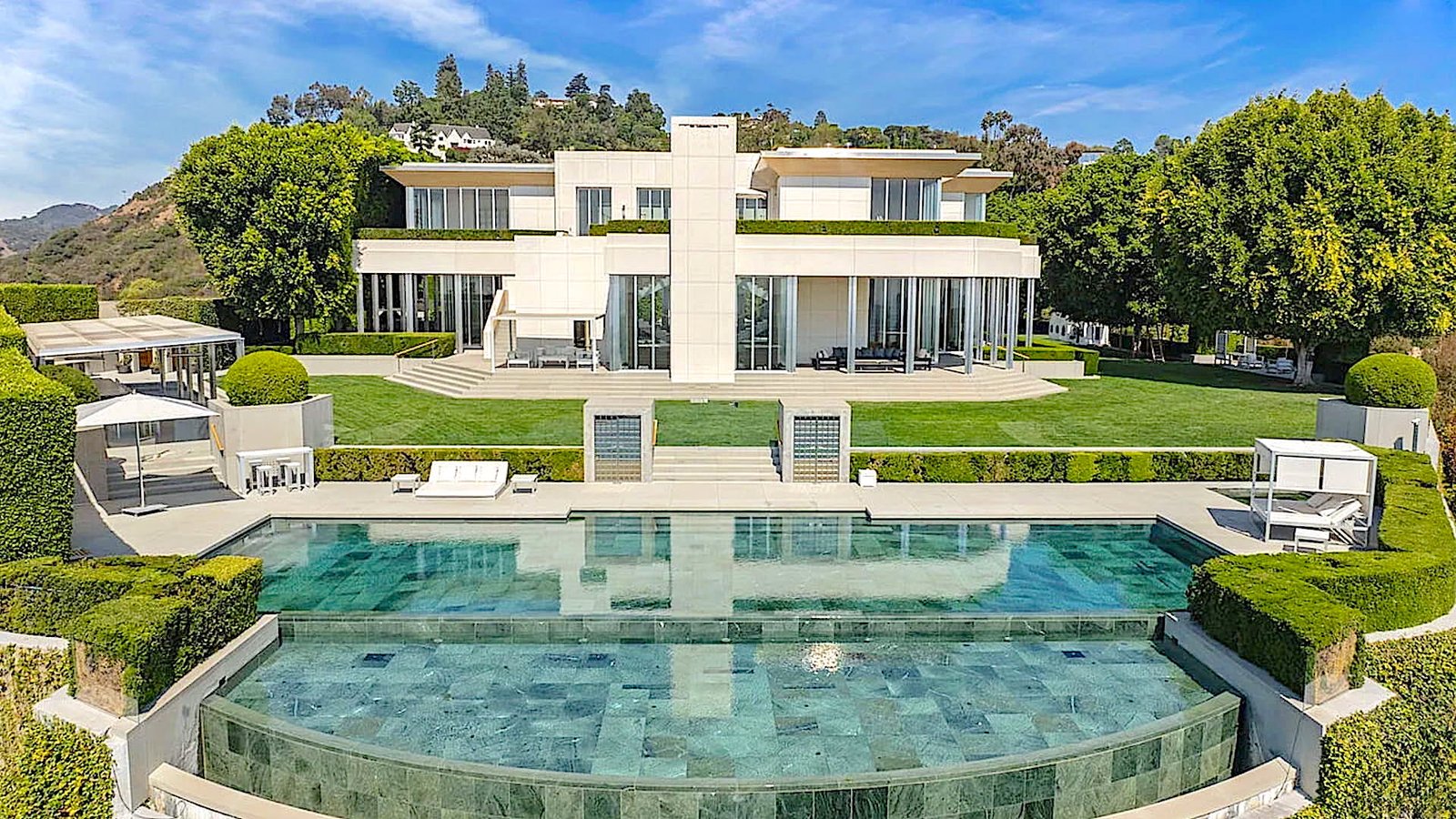 MUST PRESTIGE Luxury Real Estate Homes for Sale in Los Angeles Bel Air Beverly Hills California 90210 United States immobilier de luxe inmobiliaria de lujo imóveis de luxo ロサンゼルス・ビバリーヒルズ・カリフォルニア州・アメリカ合衆国の高級不動産 कैलिफ़ोर्निया लॉस एंजिल्स बेवर्ली हिल्स लक्जरी अचल संपत्ति 美国加利福尼亚州洛杉矶比佛利山庄的豪华房地产 Элитная недвижимость Лос-Анджелес Беверли-Хиллз Калифорния США Luxusimmobilien zum Verkauf in Los Angeles, Beverly Hills, Bel Air, Kalifornien, Vereinigte Staaten Immobili di lusso in vendita a Los Angeles, Beverly Hills, Bel Air, California, Stati Uniti منازل فاخرة للبيع في لوس أنجلوس بيفرلي هيلز بيل إير كاليفورنيا الولايات المتحدة الأمريكية Luksusowe nieruchomości na sprzedaż w Los Angeles, Beverly Hills, Bel Air, Kalifornia, Stany Zjednoczone 로스앤젤레스 베버리 힐스 벨 에어 캘리포니아 미국에 위치한 럭셔리 부동산 주택 매물