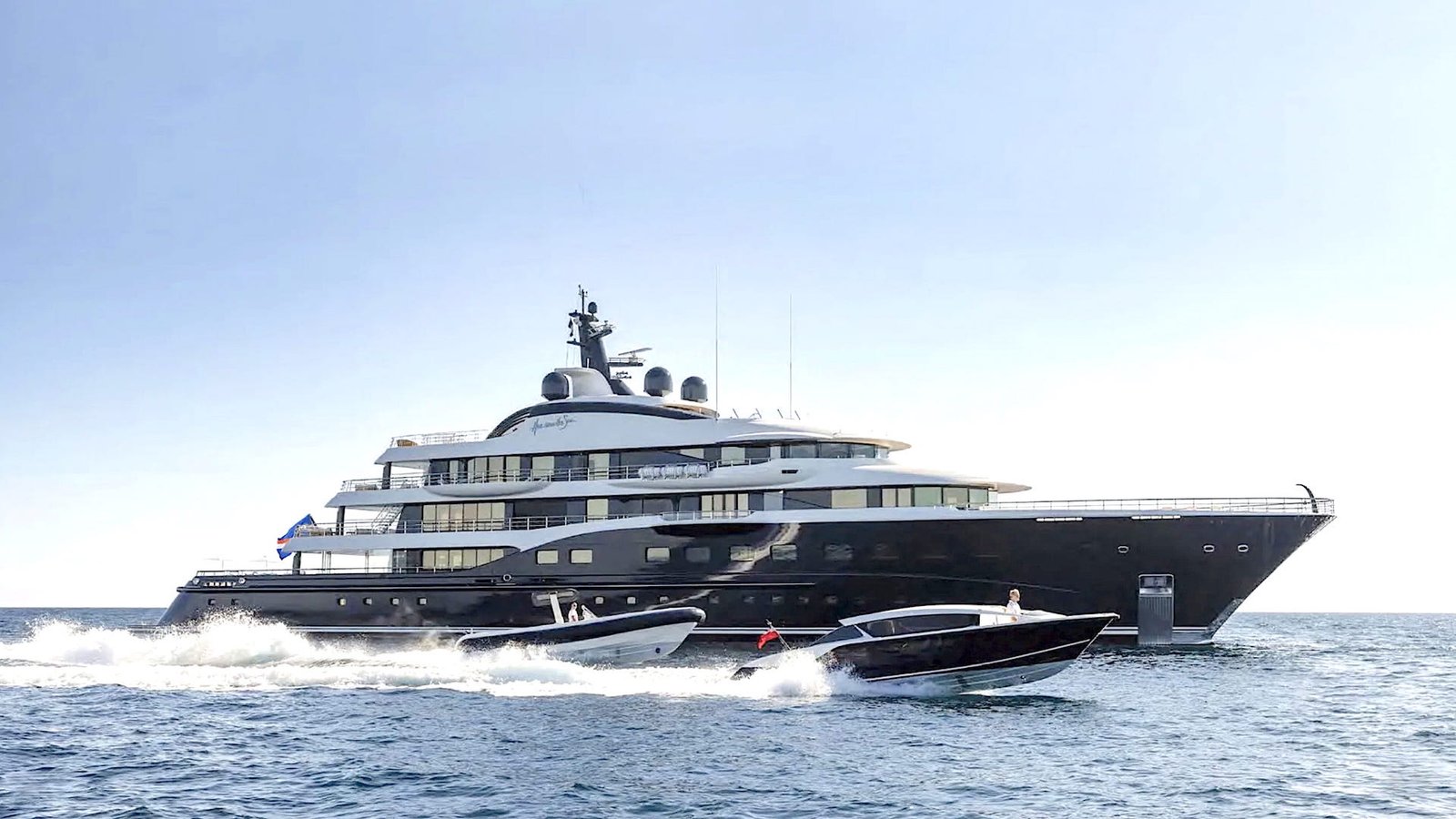 MUST PRESTIGE INTERNATIONAL YACHT BROKER www.mustprestige.com Yachts for sale Yachts à vendre Yates en venta iates à venda 販売中のヨット बिक्री के लिए नौकाएँ 待售游艇 Яхты на продажу Yacht zu verkaufen Yacht in vendita Jachty na sprzedaż 판매 중인 요트 Jacht te koop يخوت للبيع