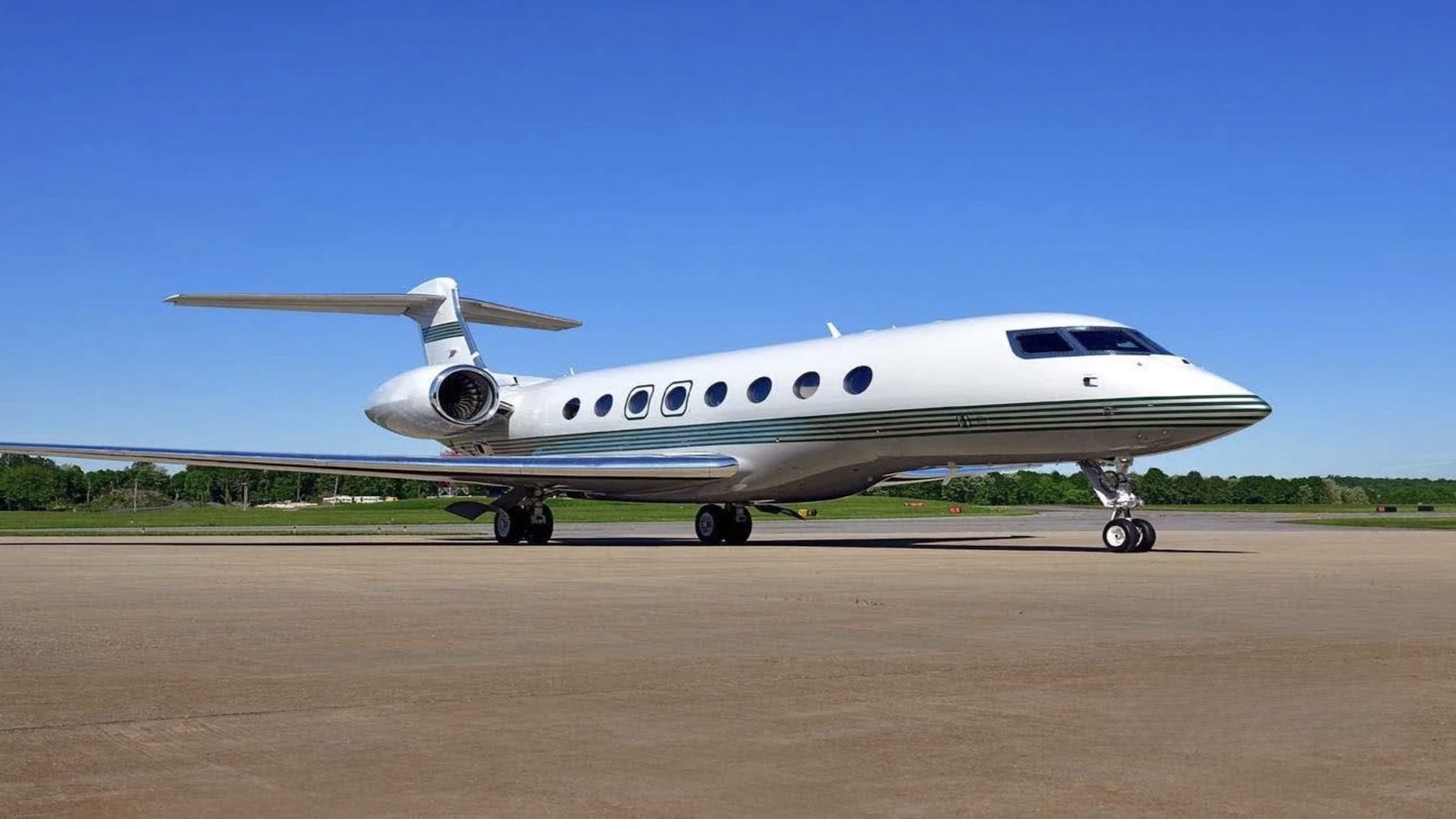 MUST PRESTIGE INTERNATIONAL JET BROKER www.mustprestige.com 2019 GULFSTREAM G650ER Private Jets for sale Jets privés à vendre Aviones y jets privados en venta Jatos particulares à venda プライベートジェットの販売 बिक्री के लिए निजी जेट 私人喷气式飞机出售 Частные самолеты на продажу Privatjets zu verkaufen Jet privati in vendita Prywatne odrzutowce na sprzedaż 개인용 제트기 판매 중 Privéjets te koop طائرات خاصة للبيع