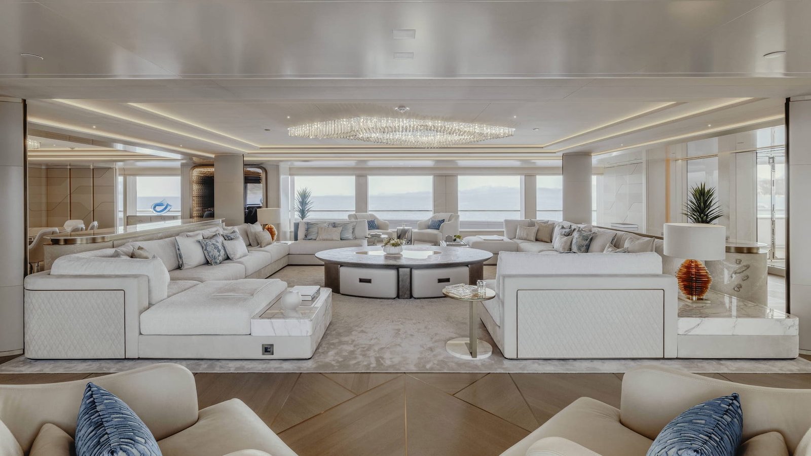 MUST PRESTIGE INTERNATIONAL YACHT BROKER www.mustprestige.com H3 Gigayacht Yachts for sale Yachts à vendre Yates en venta iates à venda 販売中のヨット बिक्री के लिए नौकाएँ 待售游艇 Яхты на продажу Yacht zu verkaufen Yacht in vendita Jachty na sprzedaż 판매 중인 요트 Jacht te koop يخوت للبيع