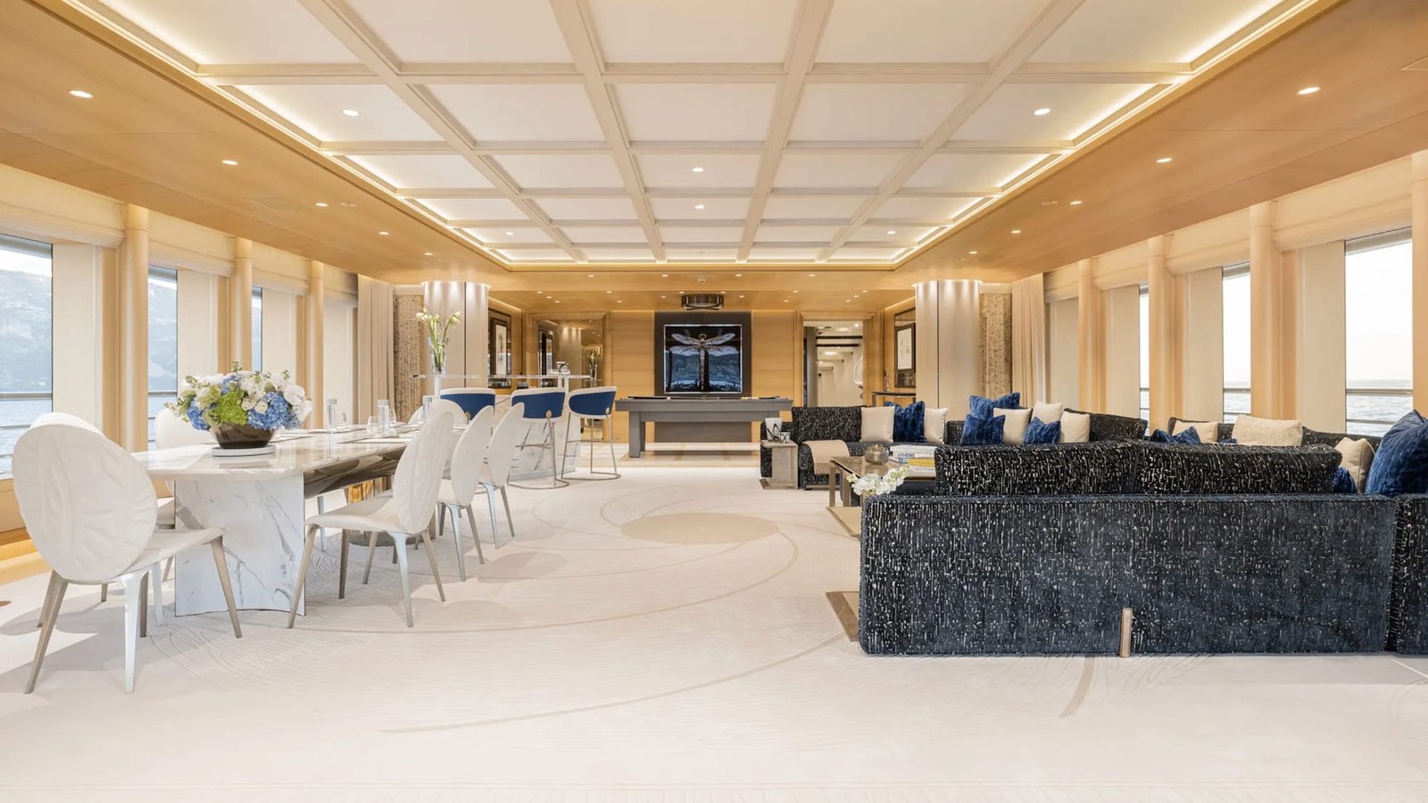 MUST PRESTIGE INTERNATIONAL YACHT BROKER www.mustprestige.com Yachts for sale Yachts à vendre Yates en venta iates à venda 販売中のヨット बिक्री के लिए नौकाएँ 待售游艇 Яхты на продажу Yacht zu verkaufen Yacht in vendita Jachty na sprzedaż 판매 중인 요트 Jacht te koop يخوت للبيع