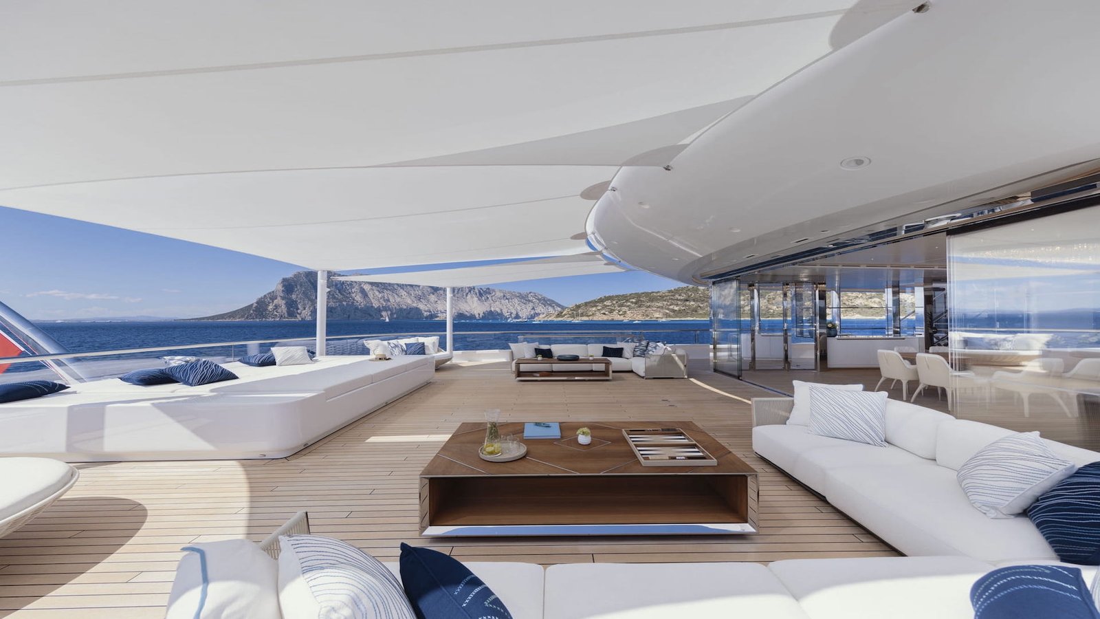 MUST PRESTIGE INTERNATIONAL YACHT BROKER www.mustprestige.com H3 Gigayacht Yachts for sale Yachts à vendre Yates en venta iates à venda 販売中のヨット बिक्री के लिए नौकाएँ 待售游艇 Яхты на продажу Yacht zu verkaufen Yacht in vendita Jachty na sprzedaż 판매 중인 요트 Jacht te koop يخوت للبيع