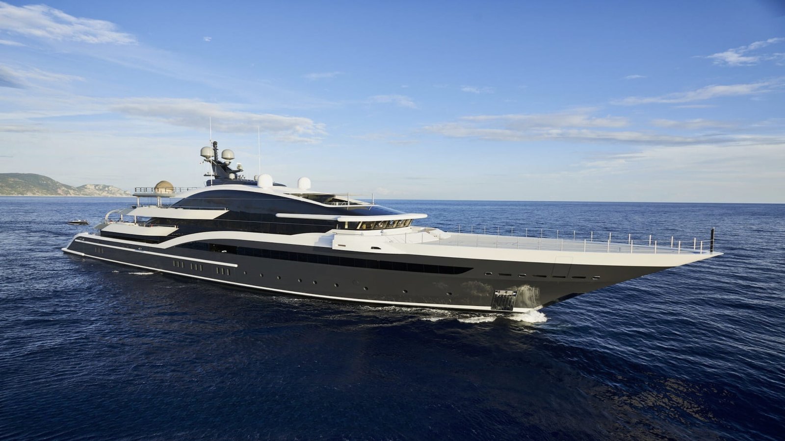 MUST PRESTIGE INTERNATIONAL YACHT BROKER www.mustprestige.com Yachts for sale Yachts à vendre Yates en venta iates à venda 販売中のヨット बिक्री के लिए नौकाएँ 待售游艇 Яхты на продажу Yacht zu verkaufen Yacht in vendita Jachty na sprzedaż 판매 중인 요트 Jacht te koop يخوت للبيع