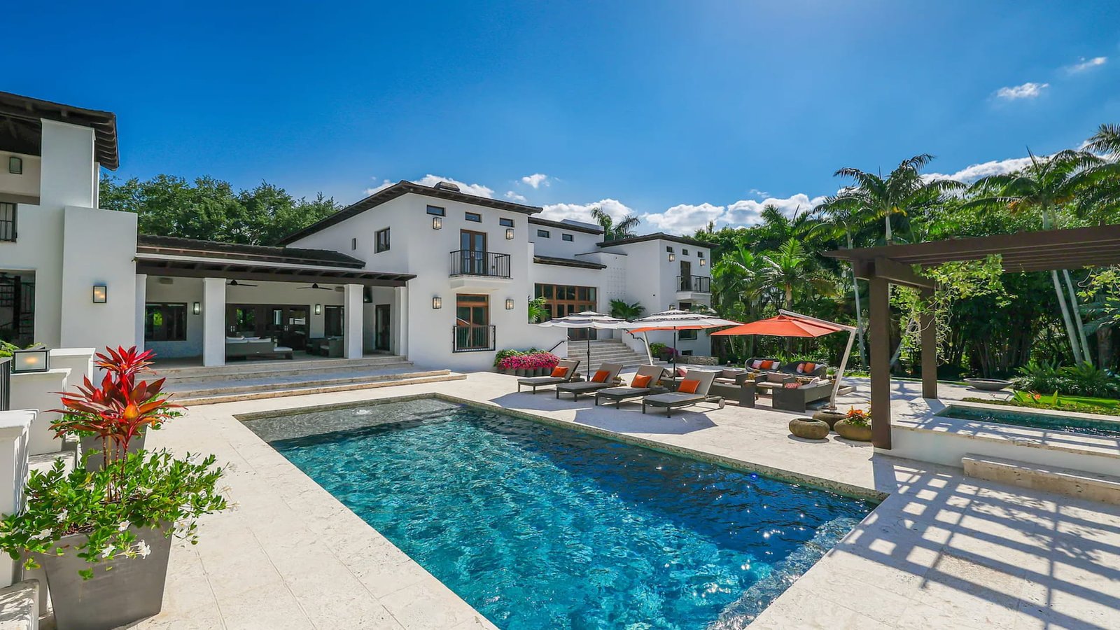 MUST PRESTIGE INTERNATIONAL Luxury Real Estate Homes for Sale in Miami Coral Gables Florida United States immobilier de luxe inmobiliaria de lujo imóveis de luxo 高級不動産 マイアミ・デルレイビーチ フロリダ州 アメリカ合衆国 फ्लोरिडा मियामी डेलरे बीच लक्जरी अचल संपत्ति 美国佛罗里达州迈阿密德尔雷海滩的豪华房地产 Элитная недвижимость Майами Делрей-Бич Флорида США Luxe onroerend goed te koop in Miami Coral Gables, Florida, Verenigde Staten Luxusimmobilien zum Verkauf in Miami Coral Gables, Florida, Vereinigte Staaten Immobili di lusso in vendita a Miami Coral Gables, Florida, Stati Uniti Luksusowe nieruchomości na sprzedaż w Miami Coral Gables na Florydzie w Stanach Zjednoczonych 미국 플로리다주 마이애미 코럴 게이블스 고급 부동산 매물 عقارات فاخرة للبيع في ميامي كورال غابلز فلوريدا الولايات المتحدة الأمريكية