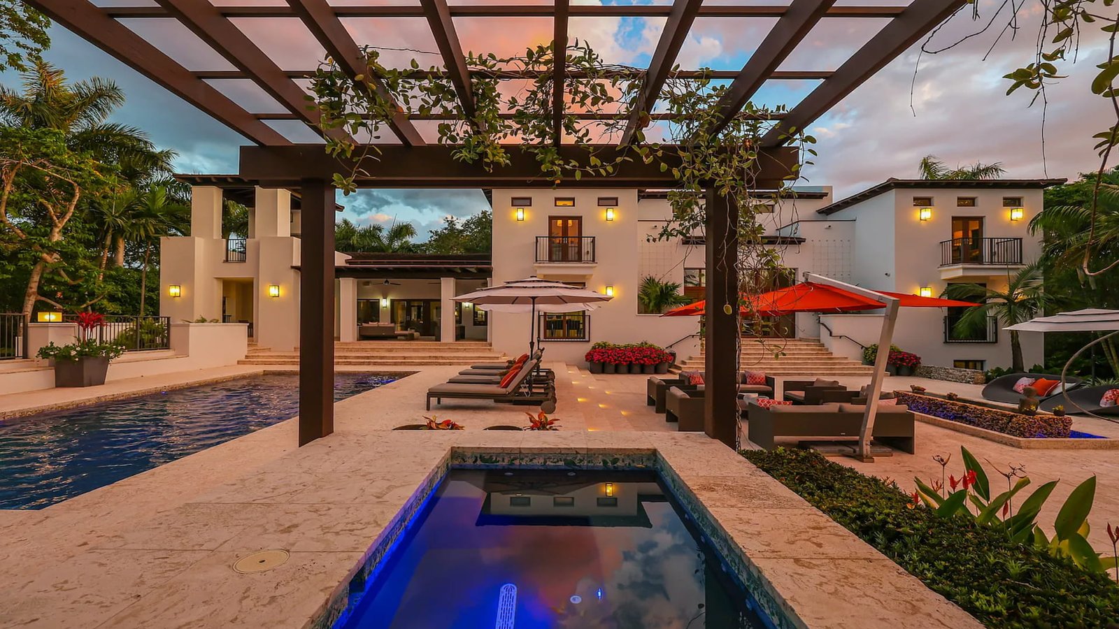 MUST PRESTIGE INTERNATIONAL Luxury Real Estate Homes for Sale in Miami Coral Gables Florida United States immobilier de luxe inmobiliaria de lujo imóveis de luxo 高級不動産 マイアミ・デルレイビーチ フロリダ州 アメリカ合衆国 फ्लोरिडा मियामी डेलरे बीच लक्जरी अचल संपत्ति 美国佛罗里达州迈阿密德尔雷海滩的豪华房地产 Элитная недвижимость Майами Делрей-Бич Флорида США Luxe onroerend goed te koop in Miami Coral Gables, Florida, Verenigde Staten Luxusimmobilien zum Verkauf in Miami Coral Gables, Florida, Vereinigte Staaten Immobili di lusso in vendita a Miami Coral Gables, Florida, Stati Uniti Luksusowe nieruchomości na sprzedaż w Miami Coral Gables na Florydzie w Stanach Zjednoczonych 미국 플로리다주 마이애미 코럴 게이블스 고급 부동산 매물 عقارات فاخرة للبيع في ميامي كورال غابلز فلوريدا الولايات المتحدة الأمريكية