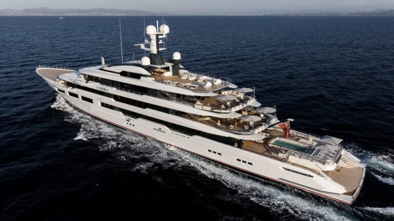 MUST PRESTIGE INTERNATIONAL YACHT BROKER www.mustprestige.com DREAMBOAT MEGAYACHT yacht for sale Yachts for sale Yachts à vendre Yates en venta iates à venda 販売中のヨット बिक्री के लिए नौकाएँ 待售游艇 Яхты на продажу Yacht zu verkaufen Yacht in vendita Jachty na sprzedaż 판매 중인 요트 Jacht te koop يخوت للبيع