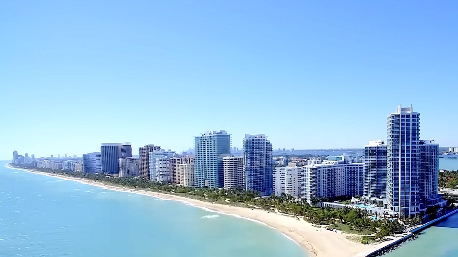 BAL HARBOUR Miami Homes for Sale by MUST PRESTIGE MIAMI REAL ESTATE www.mustprestige.com
