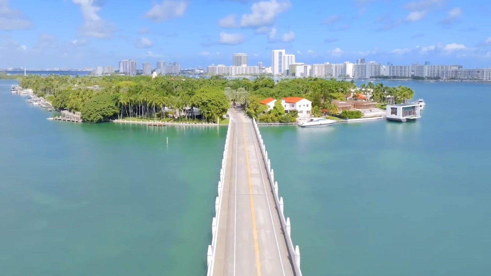 STAR ISLAND Miami Homes for Sale with MUST PRESTIGE MIAMI REAL ESTATE www.mustprestige.com