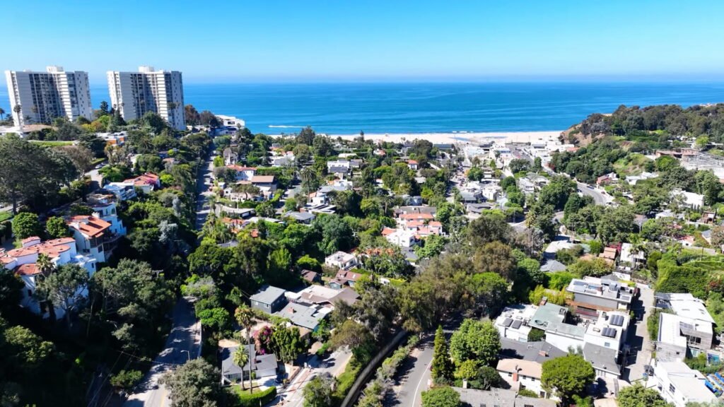 Santa Monica Homes for Sale MUST PRESTIGE REAL ESTATE www.mustprestige.com