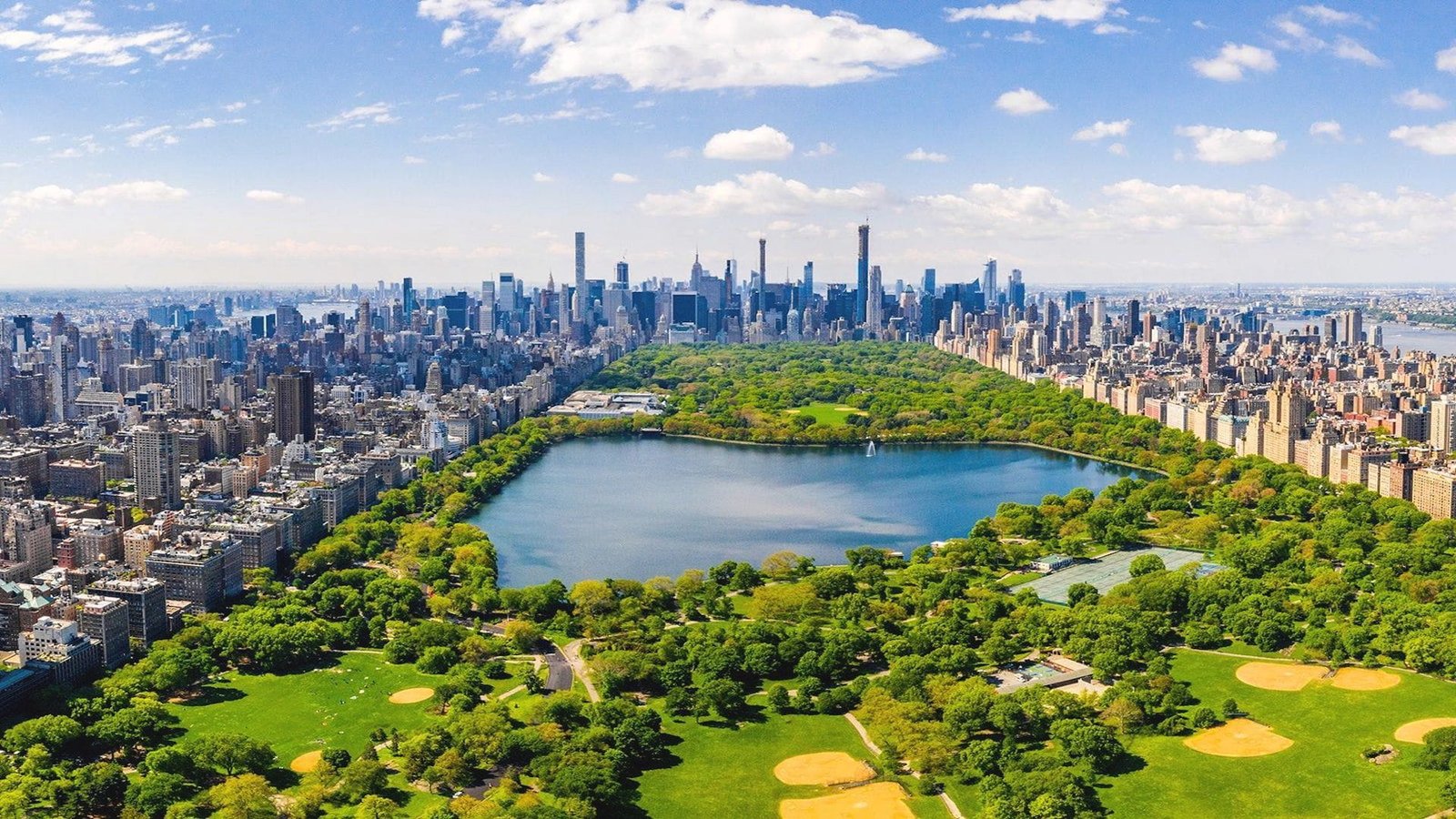 New York Homes for Sale contact MUST PRESTIGE NEW YORK REAL ESTATE www.mustprestige.com